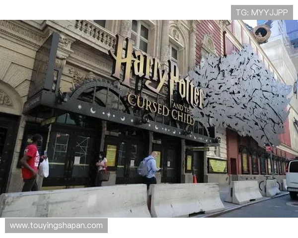 探索香港百老汇的丰富演出项目和最新演出资讯全攻略 探索香港百老汇的丰富演出项目和最新演出资讯全攻略